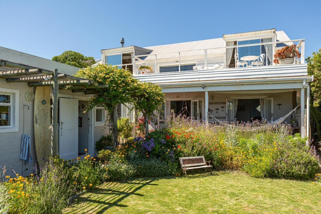 Guinea Fowl House Hotel Kommetjie Buitenkant foto