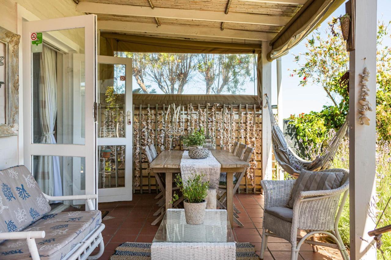 Guinea Fowl House Hotel Kommetjie Buitenkant foto