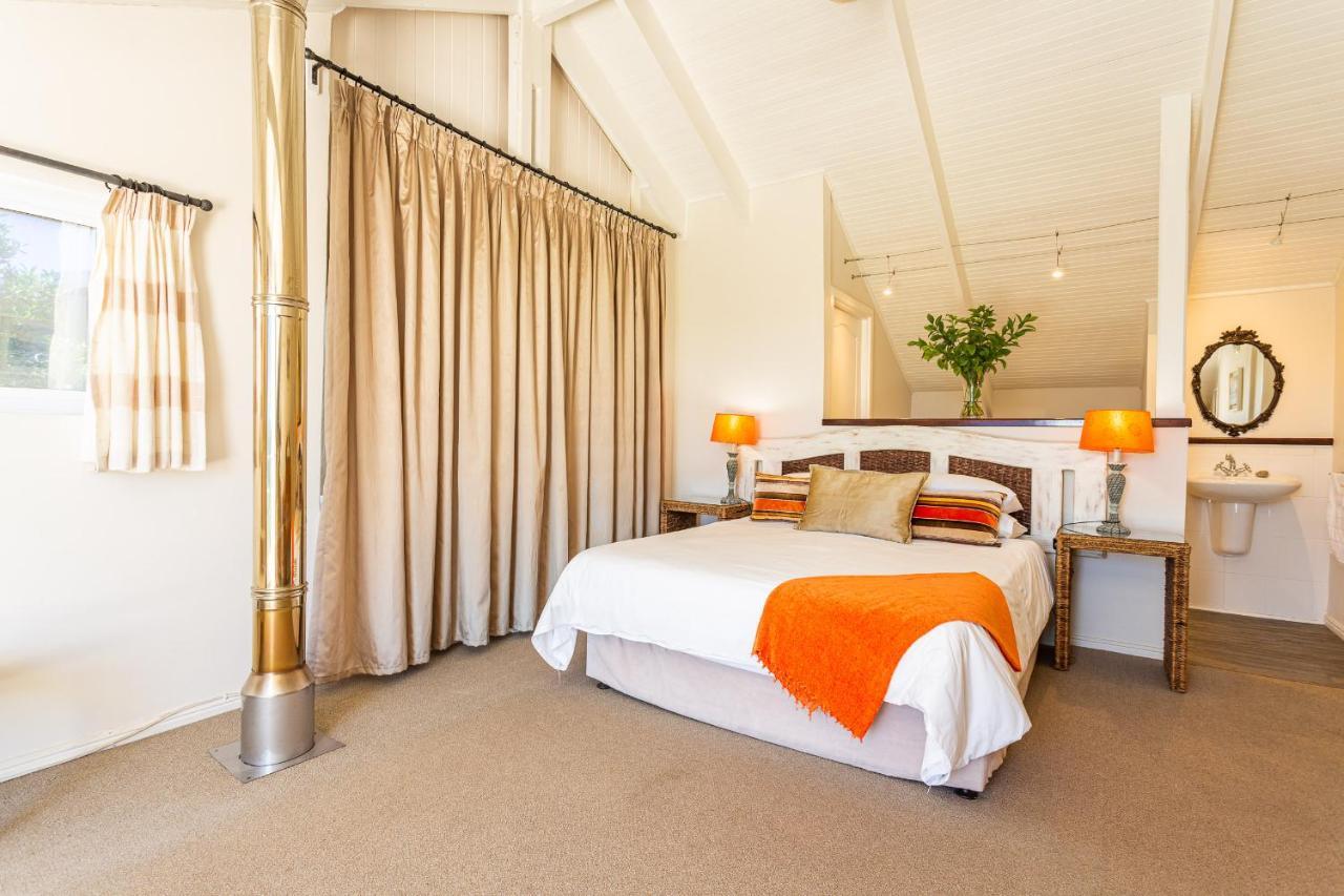 Guinea Fowl House Hotel Kommetjie Buitenkant foto