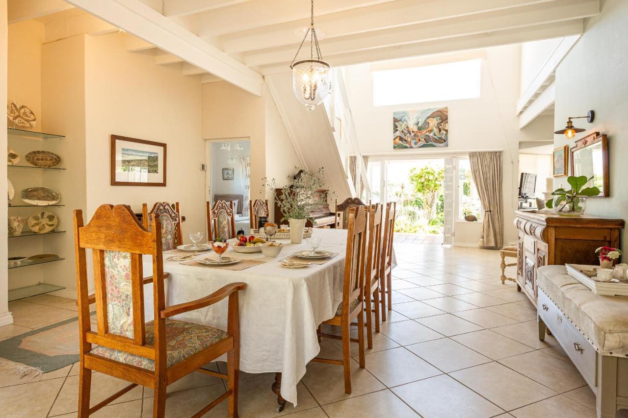 Guinea Fowl House Hotel Kommetjie Buitenkant foto